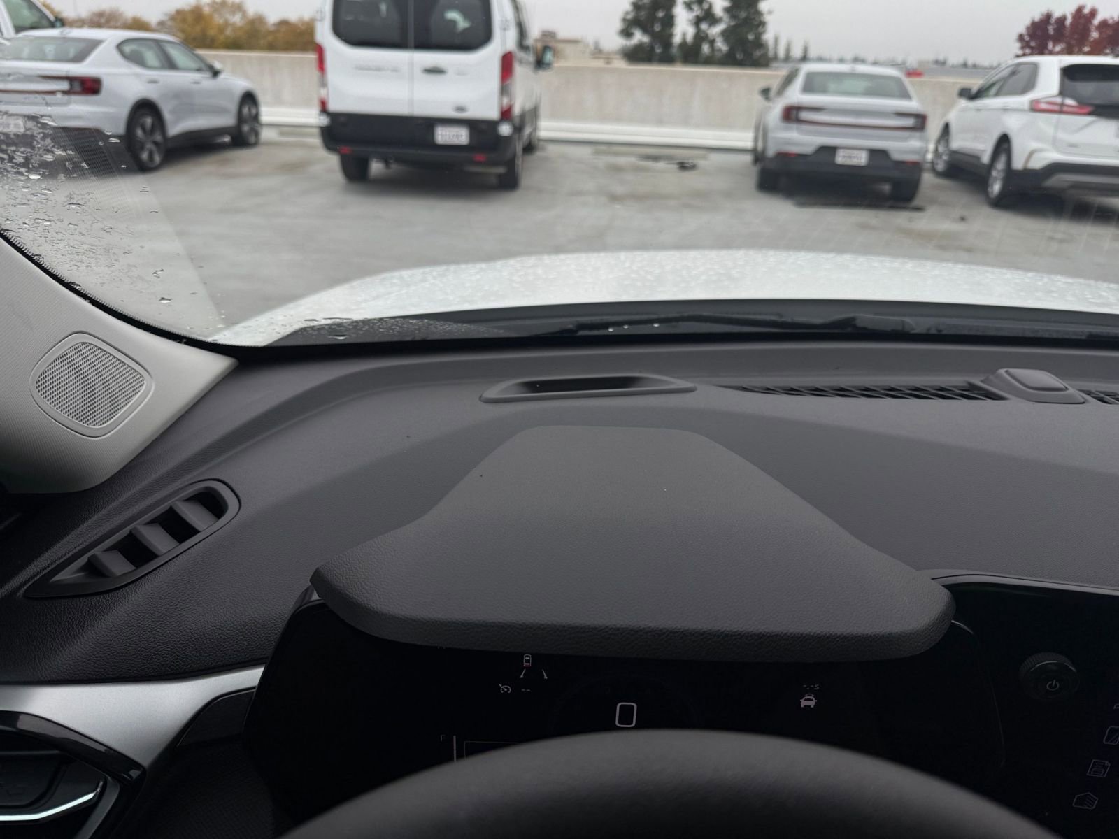 Used 2025 Chevrolet TrailBlazer LT image 34