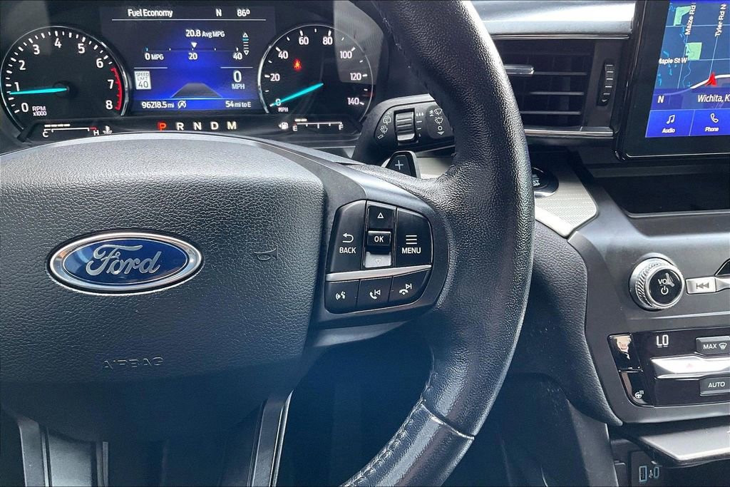 Used 2020 Ford Explorer XLT w/ Equipment Group 202A AWD/4WD image 19