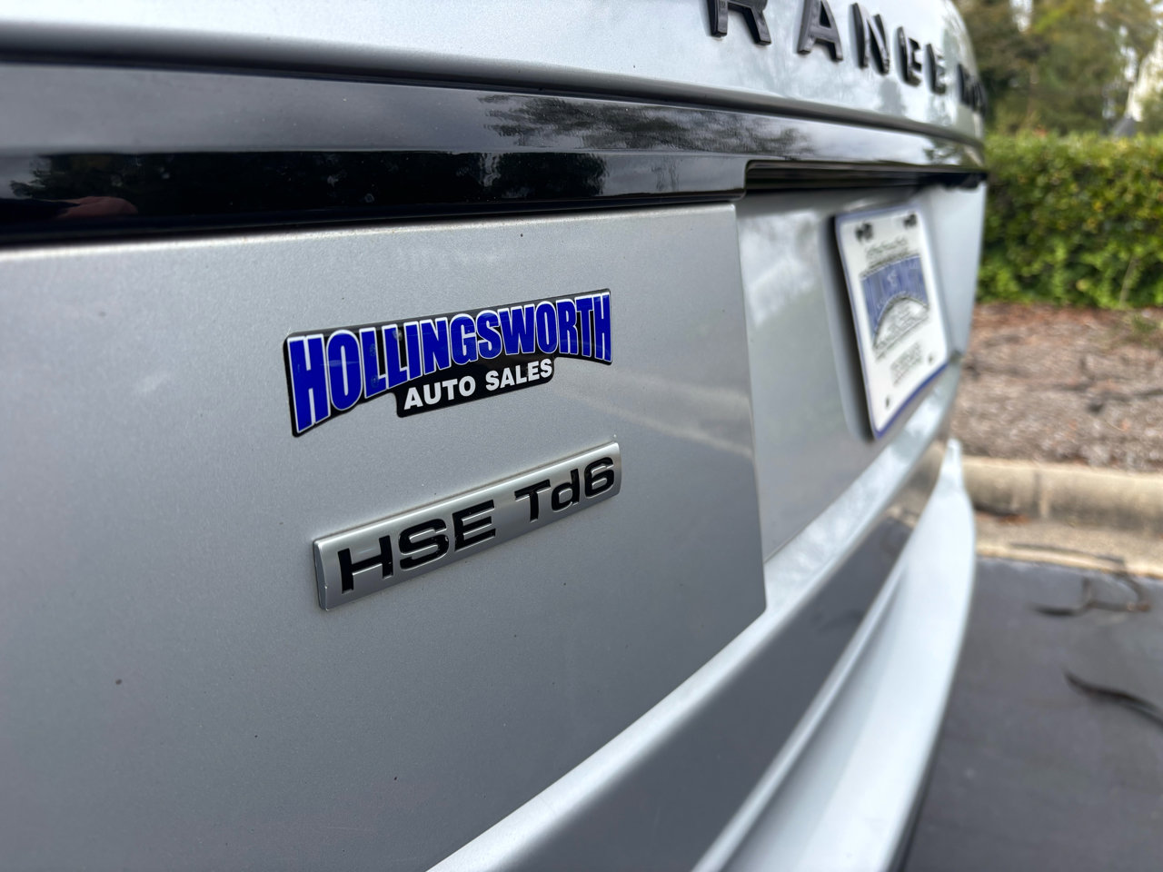 Used 2017 Land Rover Range Rover HSE image 5