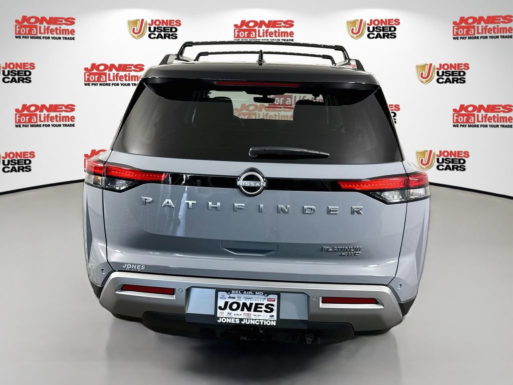 Certified 2025 Nissan Pathfinder Platinum w/ Cargo Package AWD/4WD image 18