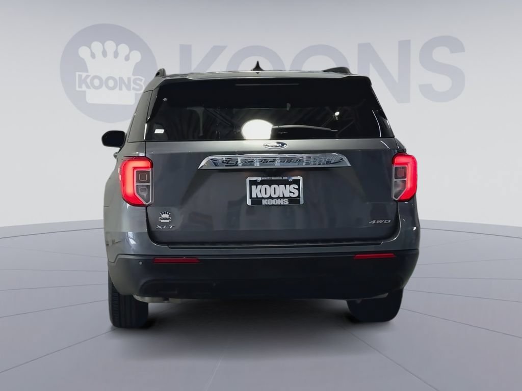 Used 2023 Ford Explorer XLT AWD/4WD image 10