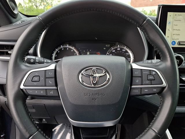Used 2023 Toyota Highlander XSE AWD/4WD image 20