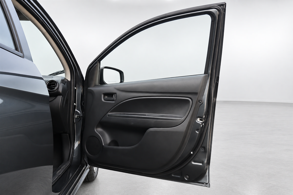 Used 2024 Mitsubishi Mirage ES FWD image 20