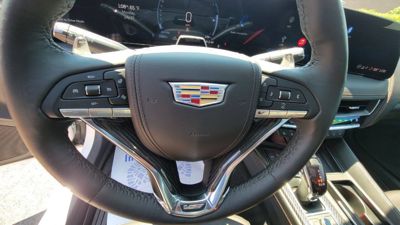 Used 2026 Cadillac CT5 V w/ LPO, ONYX Package AWD/4WD image 15