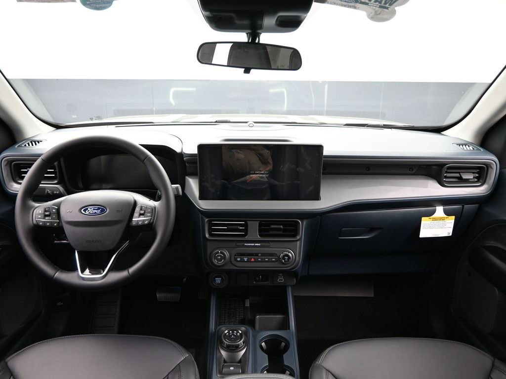 New 2025 Ford Maverick Lariat w/ Black Appearance Package image 33