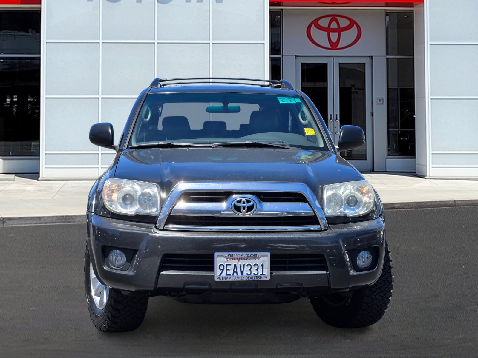 Used 2006 Toyota 4Runner SR5 RWD image 2
