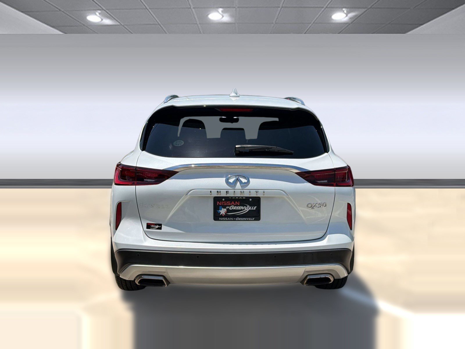 Used 2023 INFINITI QX50 Luxe FWD image 10