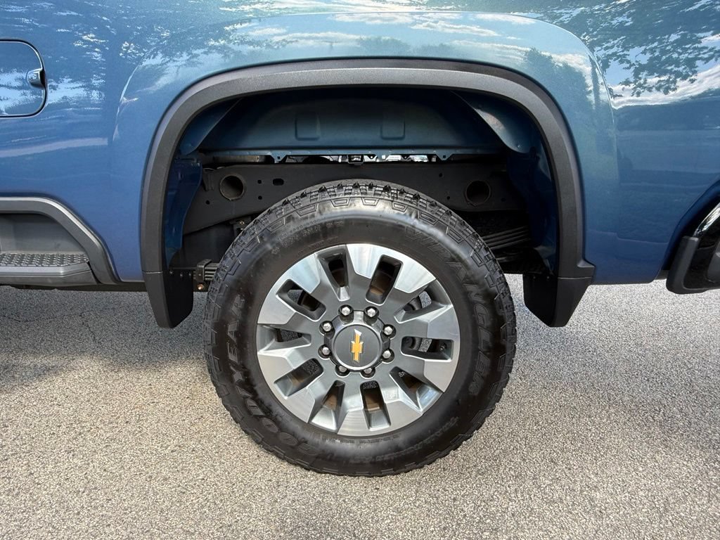 Used 2025 Chevrolet Silverado 2500 Custom w/ Custom Convenience Package AWD/4WD image 35