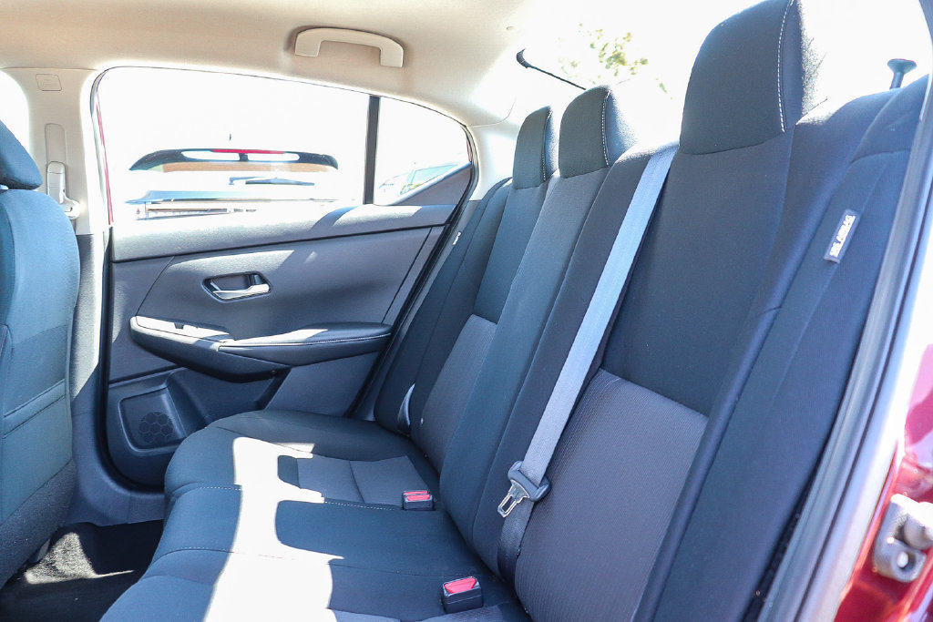 Used 2023 Nissan Sentra SV FWD image 15