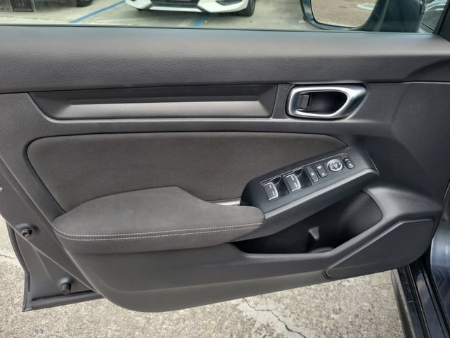 Used 2025 Honda Civic Sport image 12