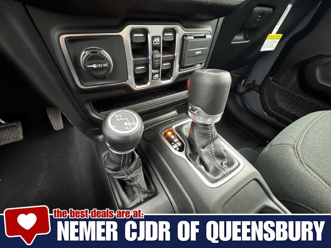 New 2026 Jeep Gladiator Sport AWD/4WD image 19