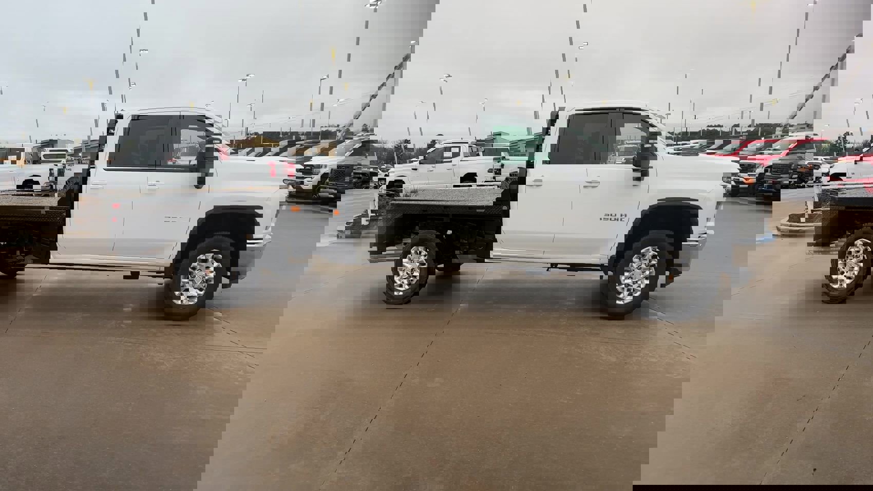 Used 2022 Chevrolet Silverado 3500 LT w/ All Star Edition image 9