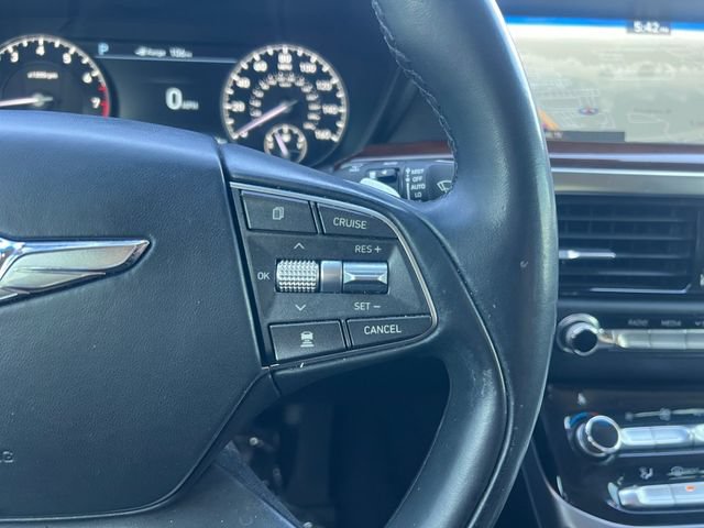 Used 2018 Genesis G90 5.0 Ultimate RWD image 12