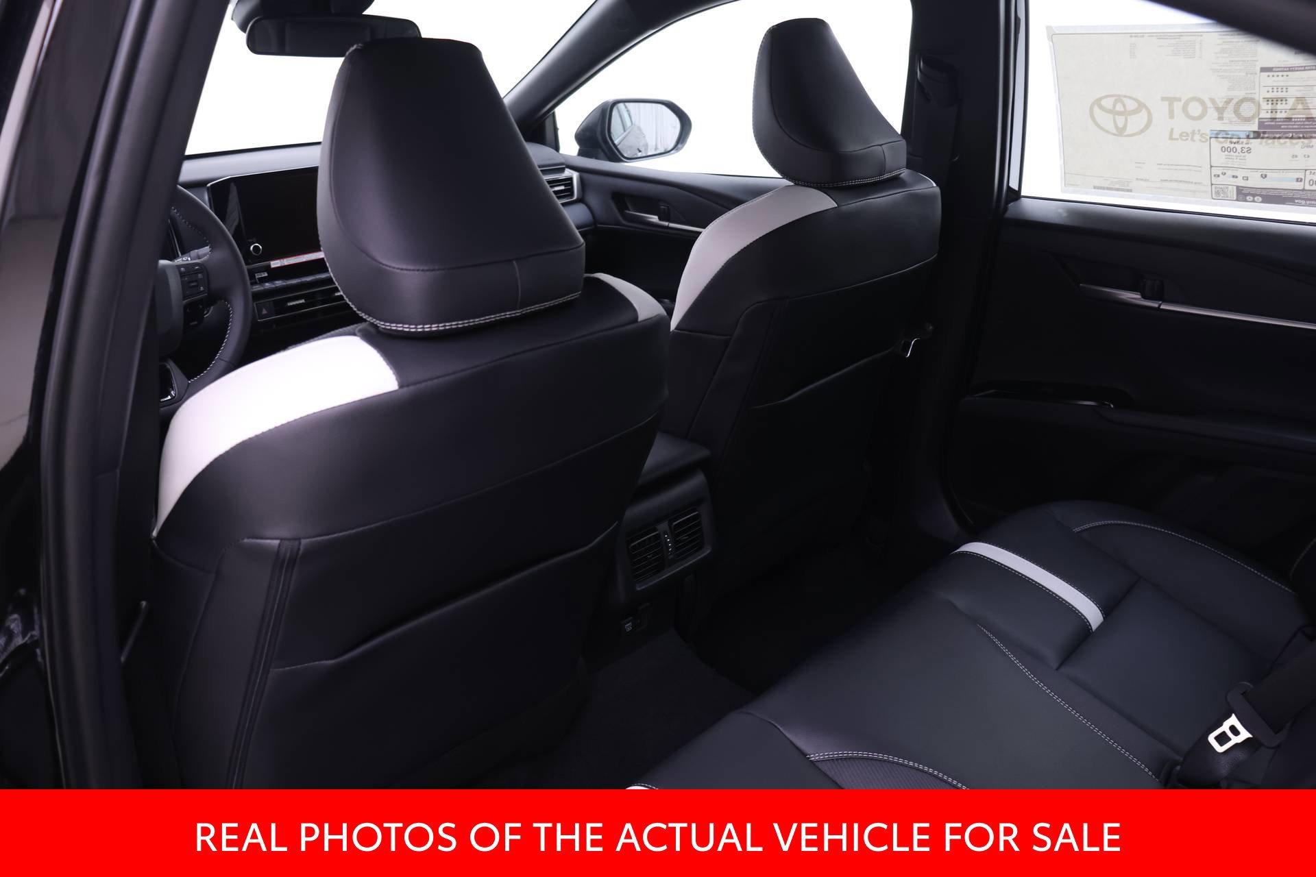 New 2027 Toyota Camry SE FWD image 11