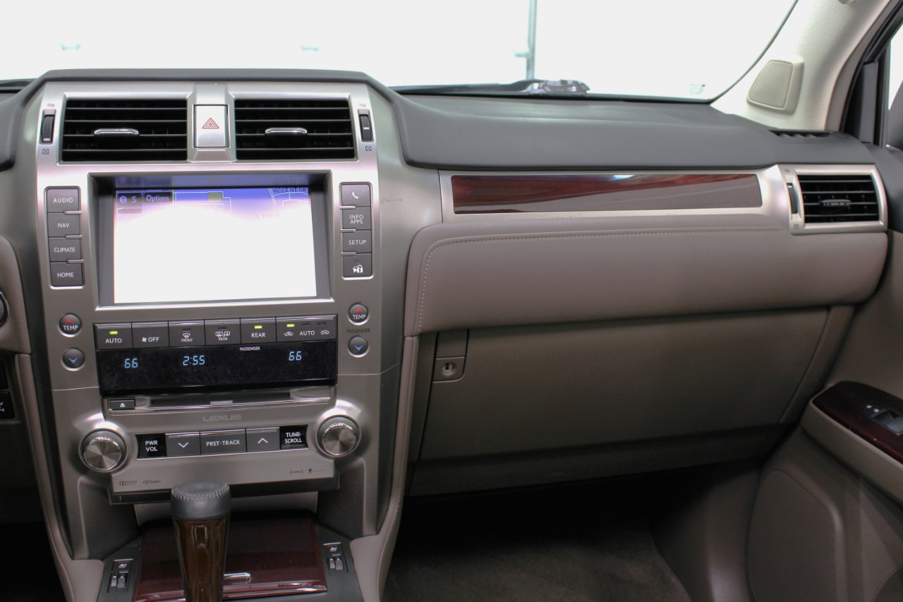 Used 2017 Lexus GX 460 Premium image 53