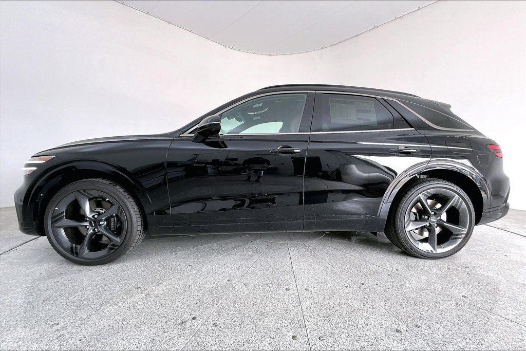 New 2026 Genesis GV70 2.5T Sport Prestige w/ G1 Accessory Package AWD/4WD image 6