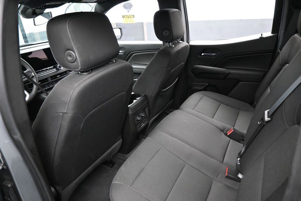 Used 2023 Chevrolet Colorado LT RWD image 35