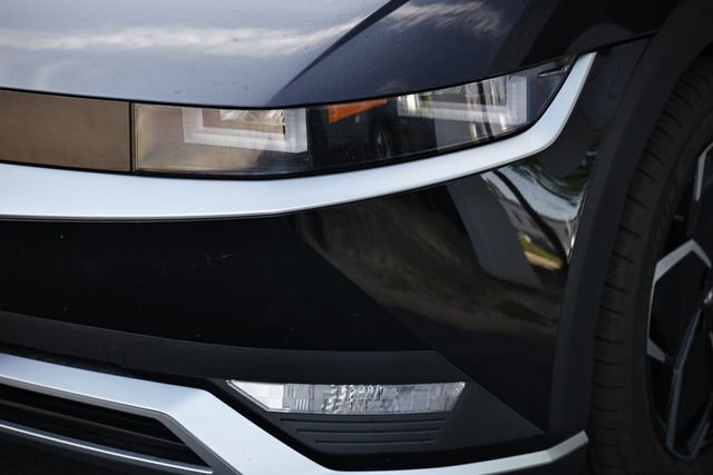 Used 2023 Hyundai Ioniq 5 SE w/ Cargo Package image 12
