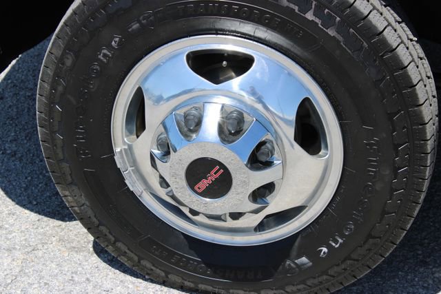 Used 2023 GMC Sierra 3500 Denali w/ Denali Ultimate Package AWD/4WD image 18