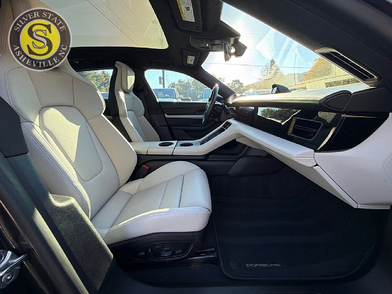 Used 2024 Porsche Taycan GTS AWD/4WD image 16