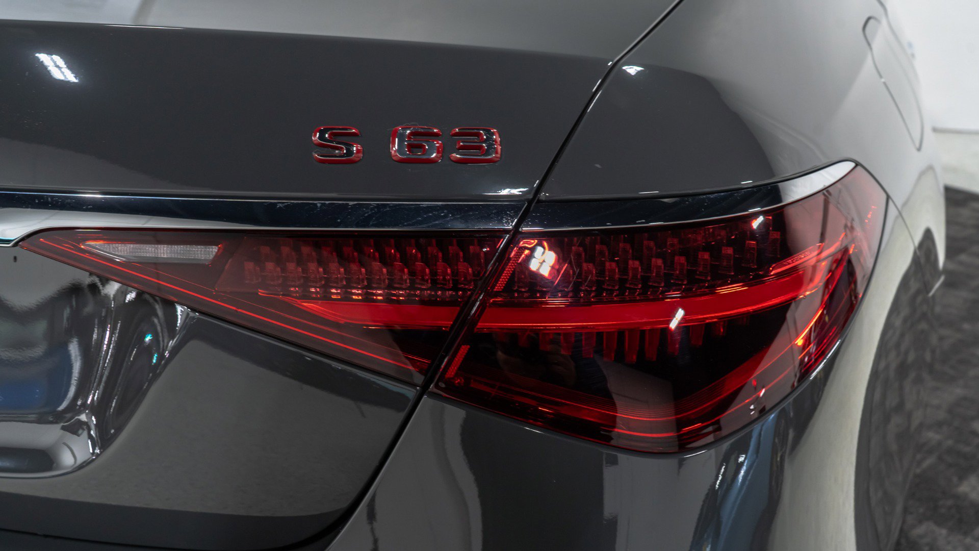 Used 2025 Mercedes-Benz S 63 AMG S image 23