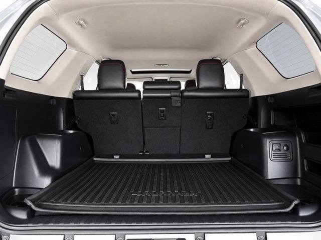 Used 2018 Toyota 4Runner TRD Off-Road Premium AWD/4WD image 30