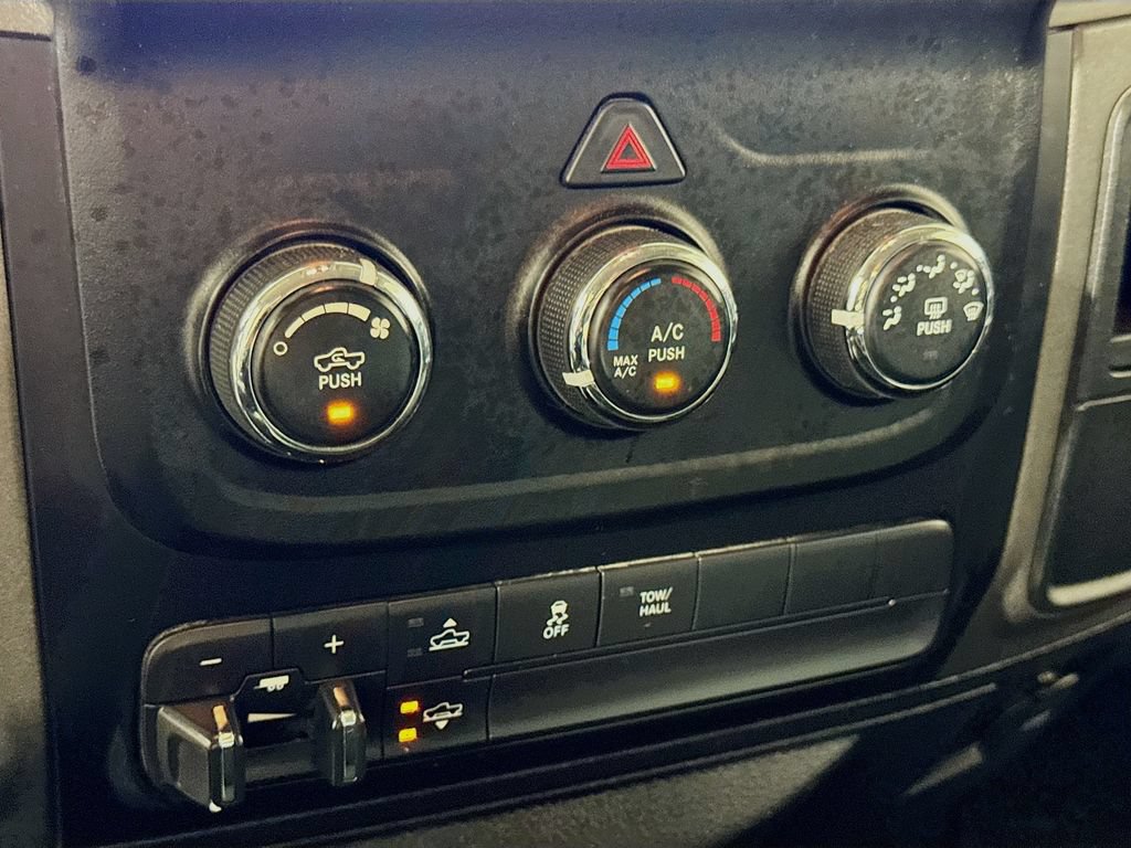 Used 2013 RAM 1500 Express AWD/4WD image 14