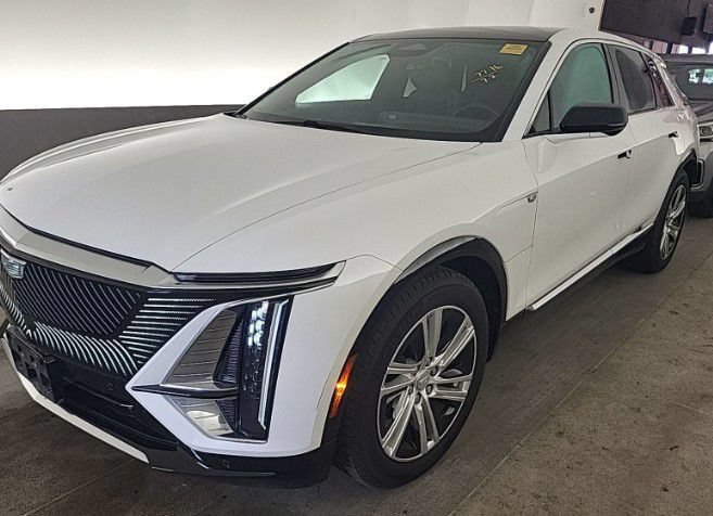 Used 2024 Cadillac Lyriq Tech