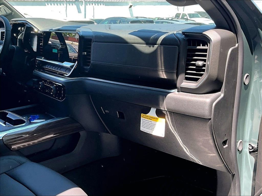 New 2026 Chevrolet Silverado 2500 LT w/ Trail Boss Package AWD/4WD image 10