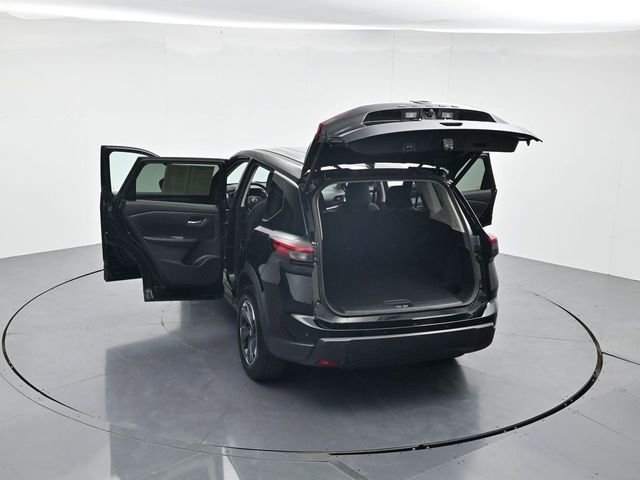 Used 2025 Nissan Rogue SV image 44