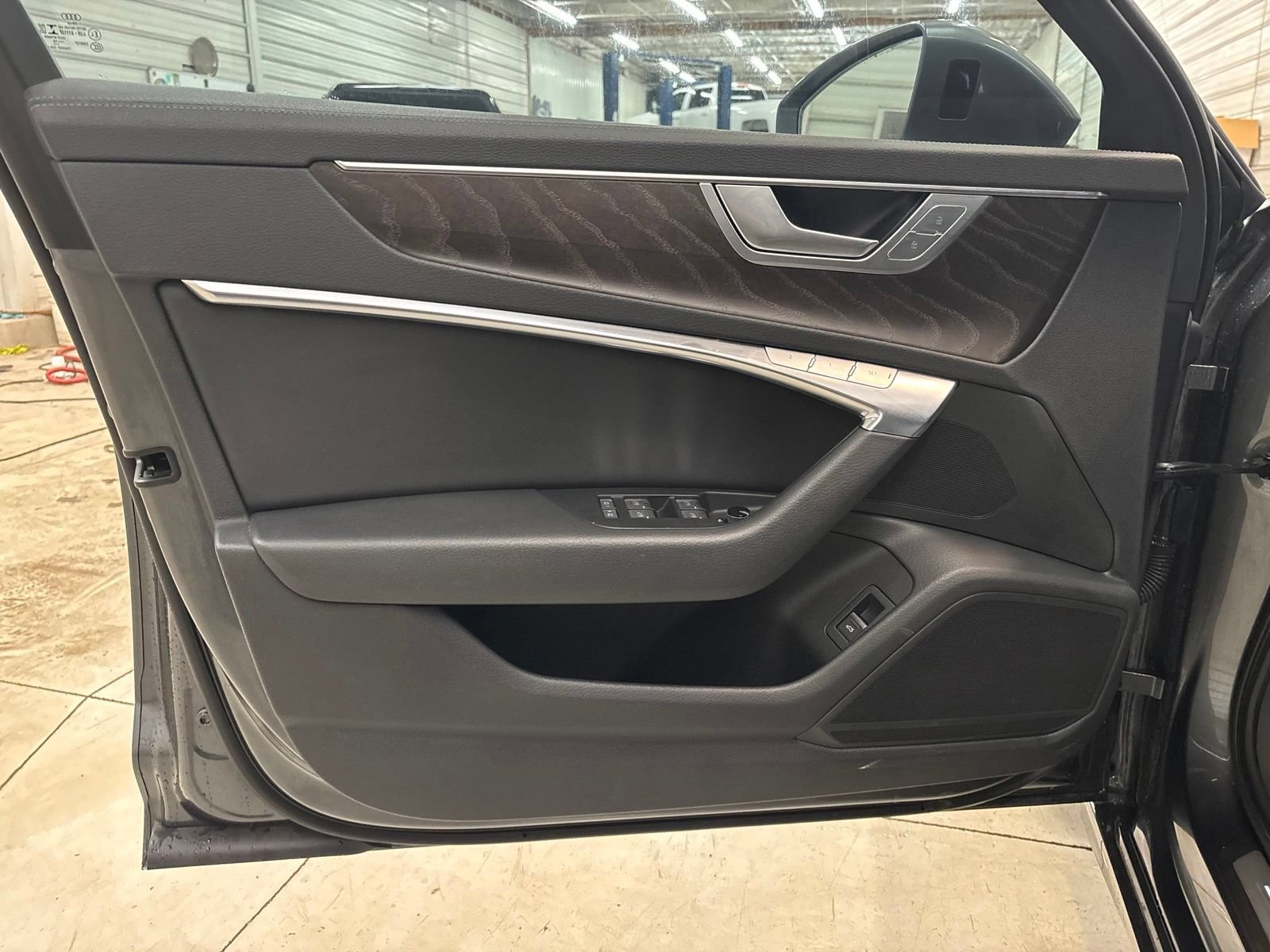 Used 2020 Audi A6 3.0T Premium w/ Convenience Package AWD/4WD image 11