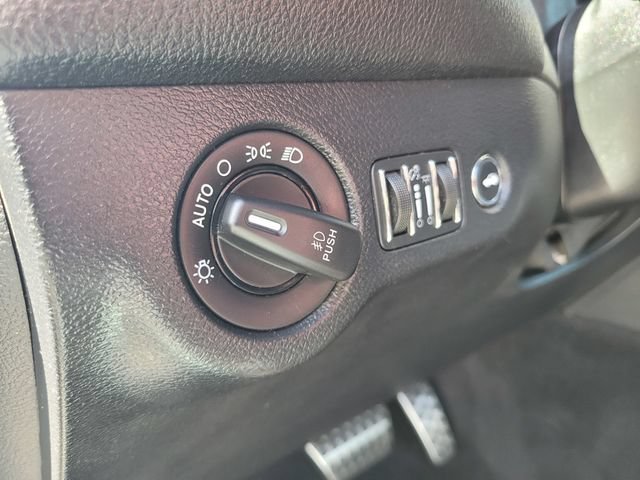 Used 2016 Dodge Challenger R/T Plus RWD image 19