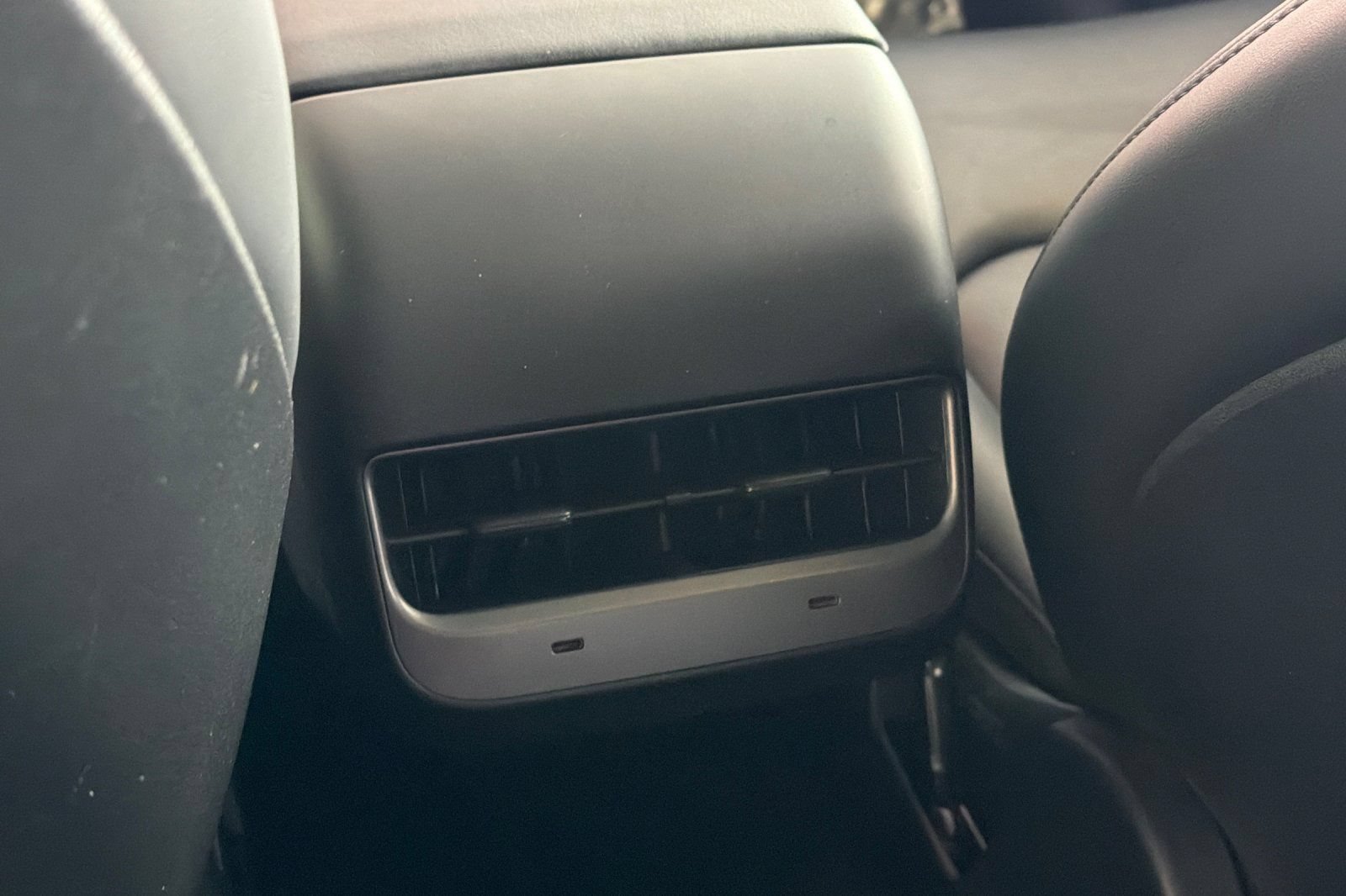 Used 2024 Tesla Model Y Long Range AWD/4WD image 13
