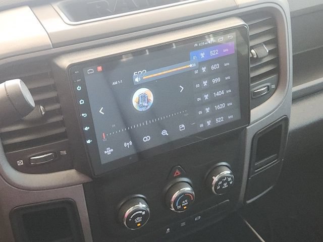 Used 2014 RAM 3500 Tradesman w/ Chrome Appearance Group RWD image 31