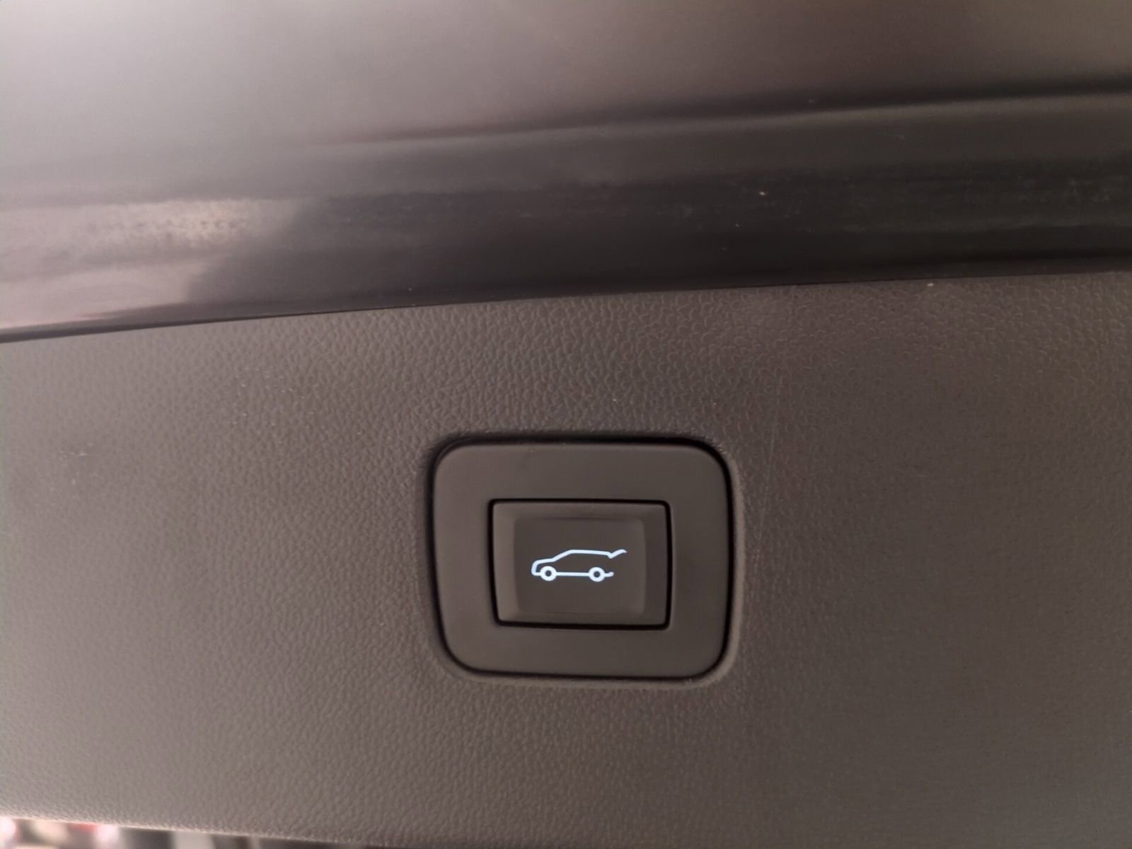 Used 2024 Buick Envista Sport Touring w/ Convenience I Package image 14