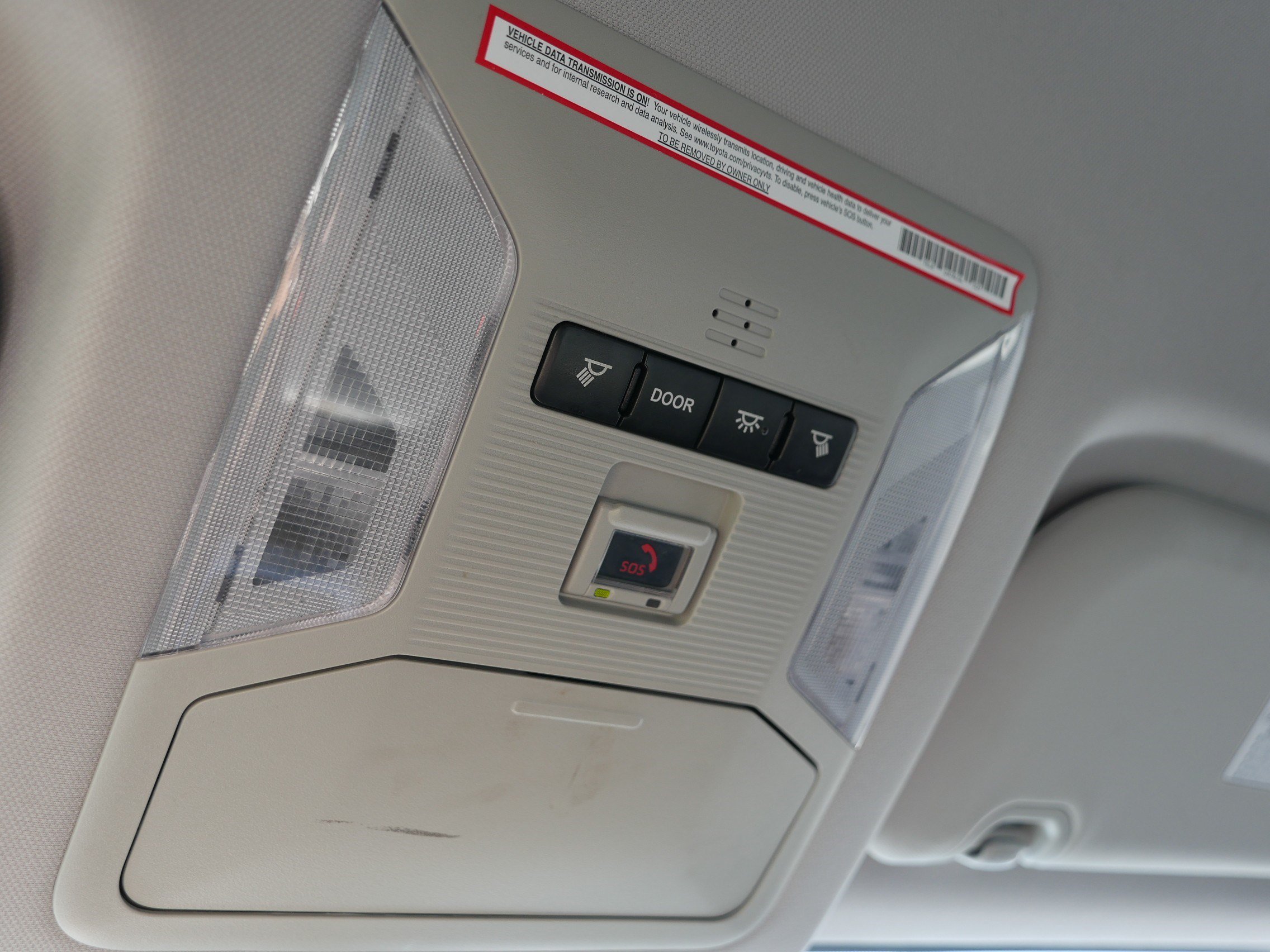 Used 2021 Toyota RAV4 LE AWD/4WD image 32
