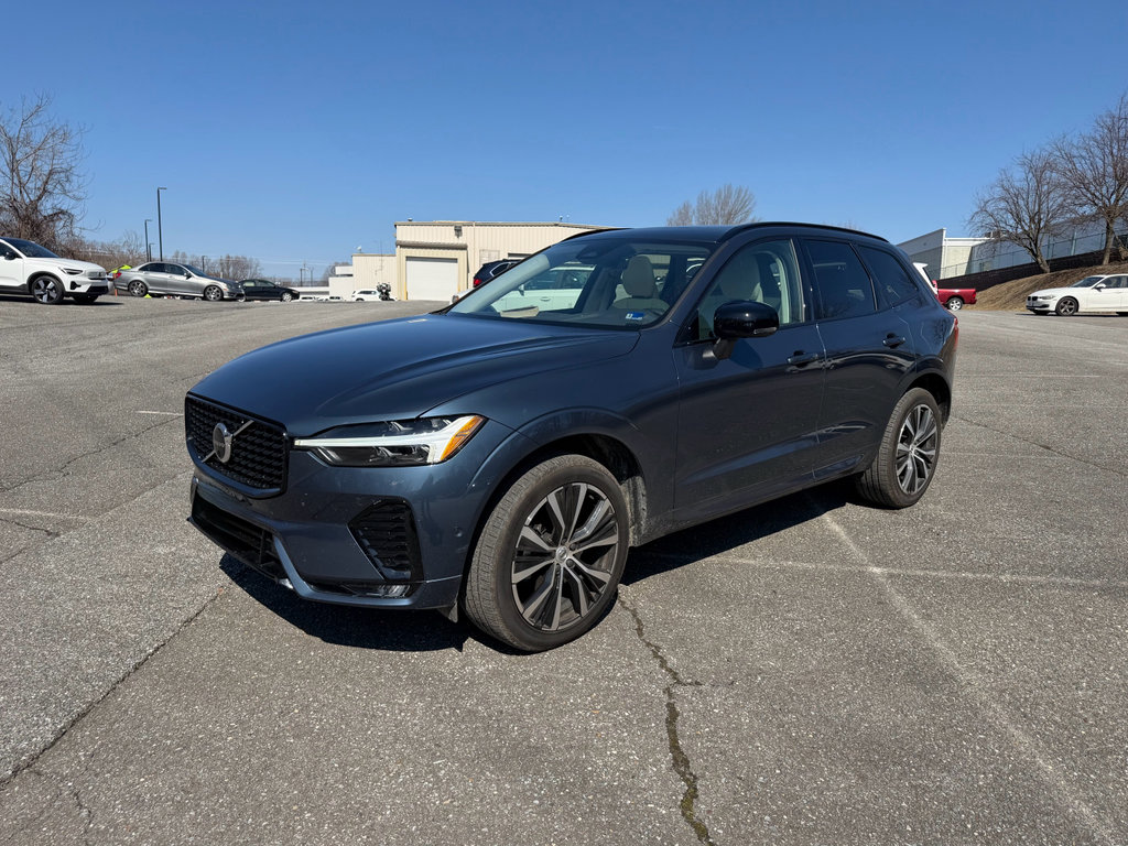 Certified 2023 Volvo XC60 B5 Plus w/ Protection Package Premier image 4