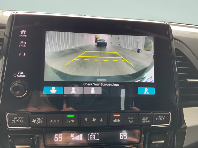 Certified 2022 Honda Odyssey EX image 17