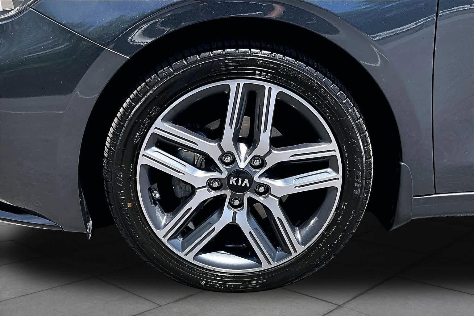 Used 2019 Kia Forte S FWD image 11