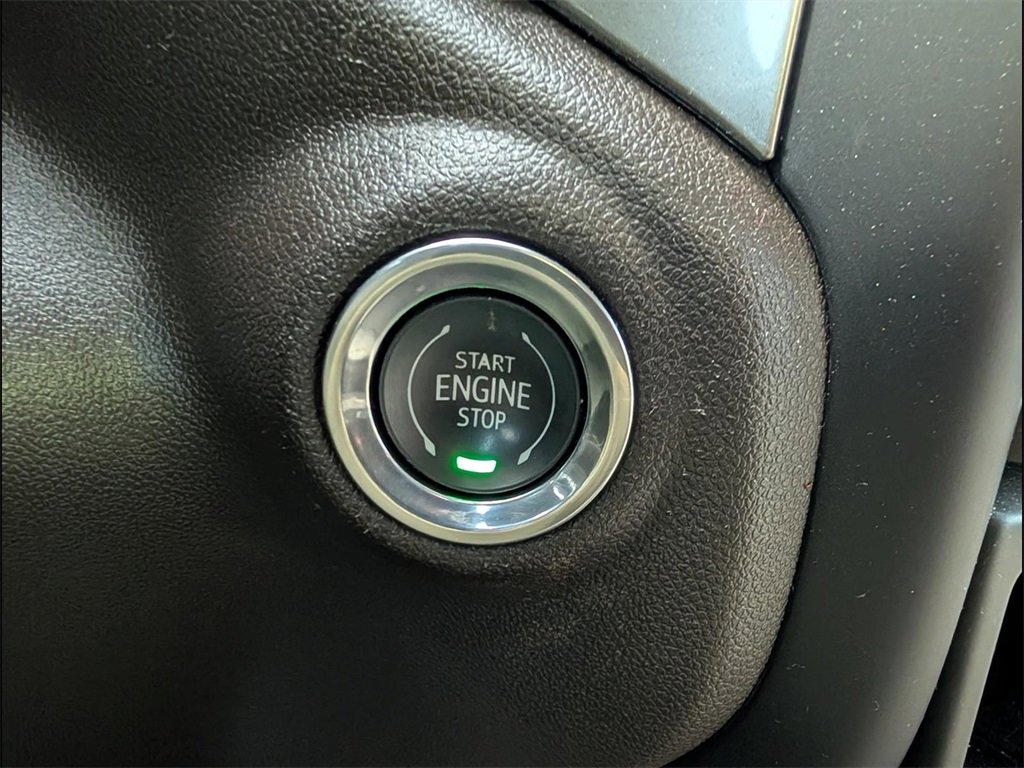 Used 2019 Chevrolet Silverado 1500 LT w/ All-Star Edition image 8