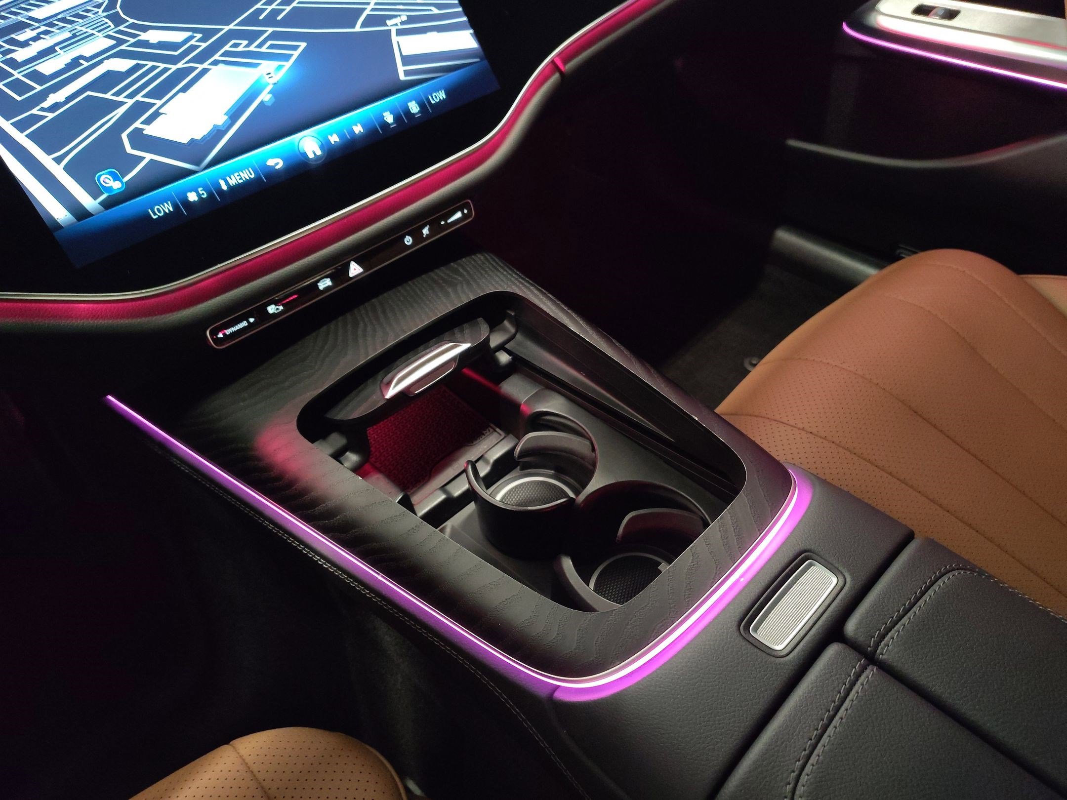 Certified 2024 Mercedes-Benz E 350 4MATIC Sedan image 24