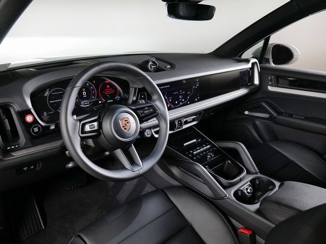 New 2026 Porsche Cayenne AWD/4WD image 18