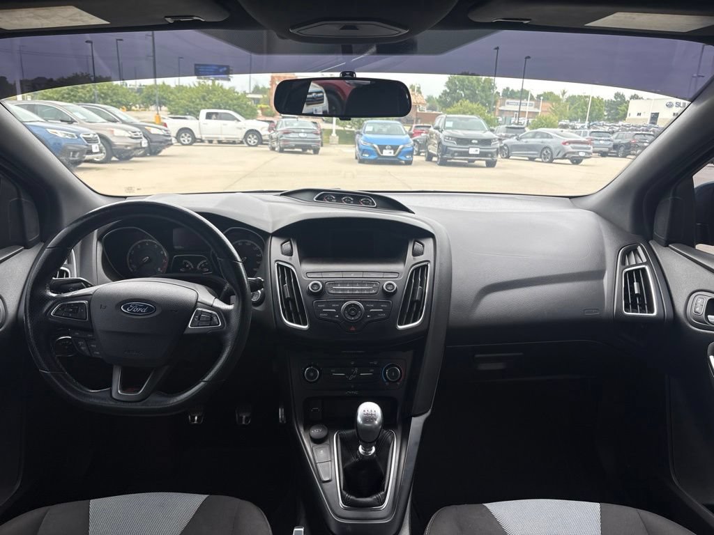 Used 2018 Ford Focus ST FWD image 30