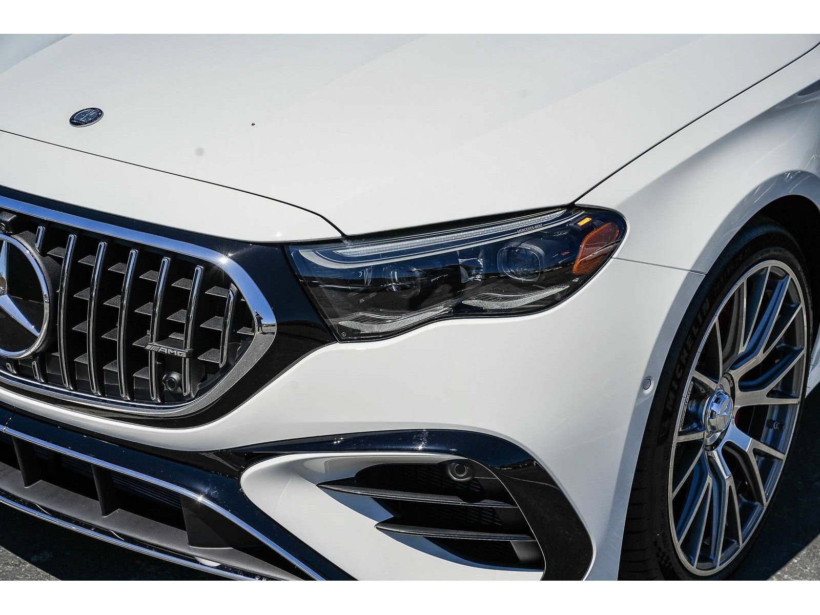 New 2026 Mercedes-Benz E 53 AMG e 4MATIC Sedan image 8