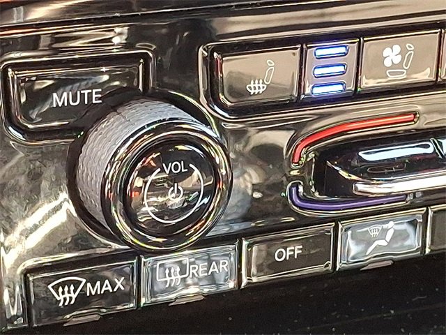 Used 2022 Jeep Grand Cherokee Trailhawk w/ Advanced Protech Group II image 20