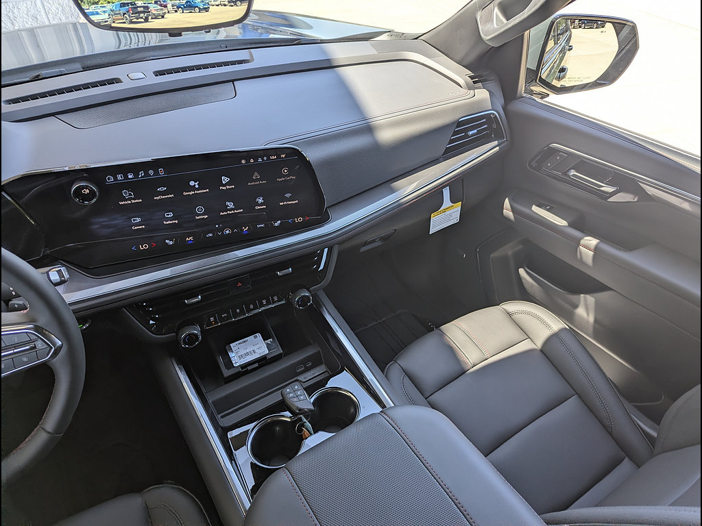 New 2026 Chevrolet Suburban RST w/ Advanced Technology Package AWD/4WD image 22