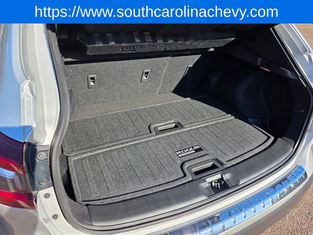 Used 2022 Nissan Rogue Sport SL w/ Premium Package image 36