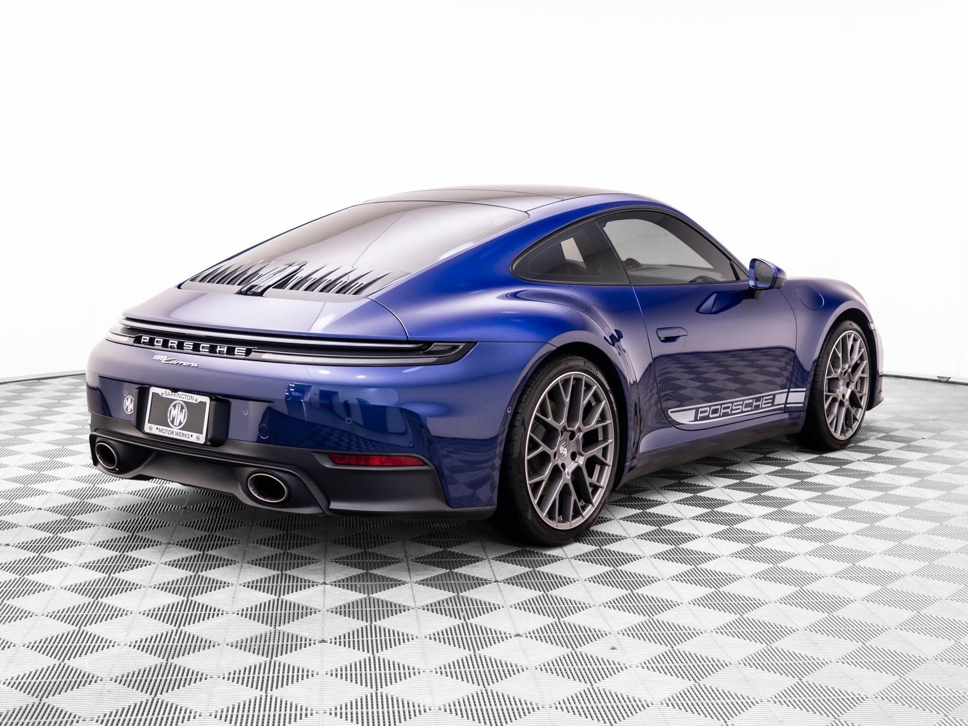 Certified 2025 Porsche 911 Carrera RWD image 8