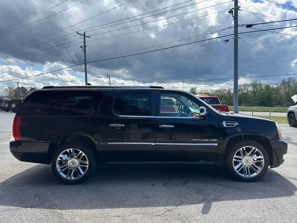 Used 2014 Cadillac Escalade ESV Platinum AWD/4WD image 9