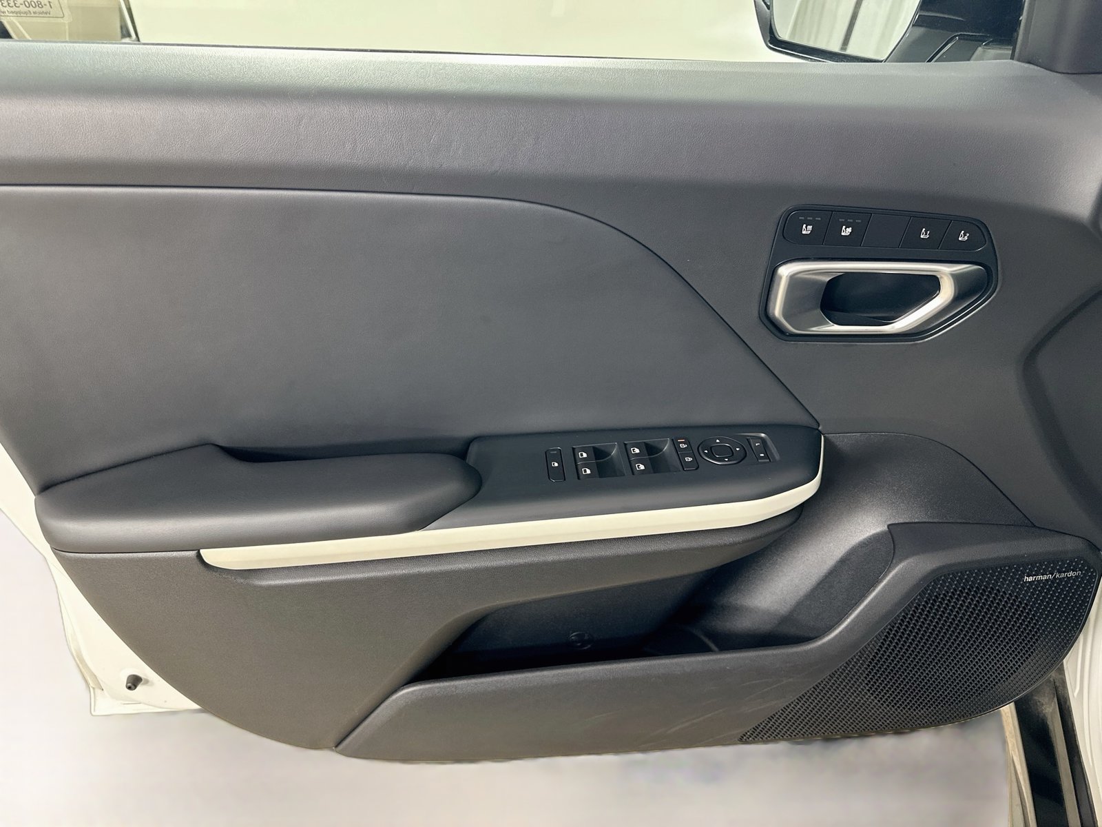 Used 2025 Kia K4 GT-Line w/ GT-Line Premium Package FWD image 16
